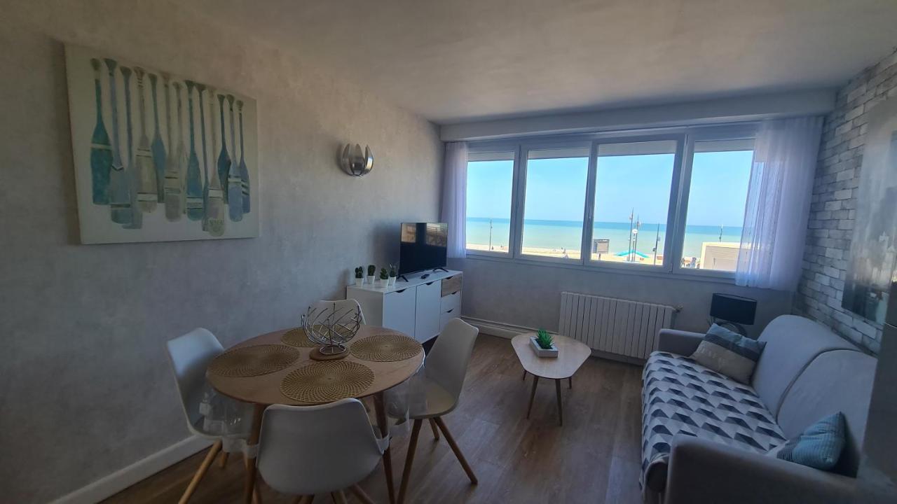 Residence Du Bord De Mer 9 Appartements Avec Une Vraie Vue Mer Le Tréport Exterior photo