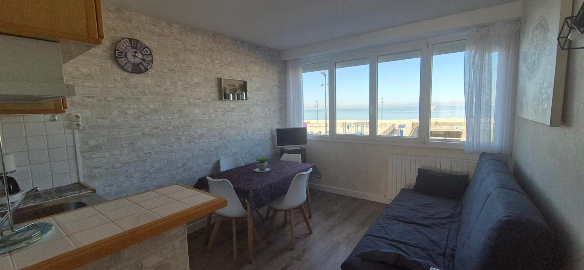 Residence Du Bord De Mer 9 Appartements Avec Une Vraie Vue Mer Le Tréport Exterior photo
