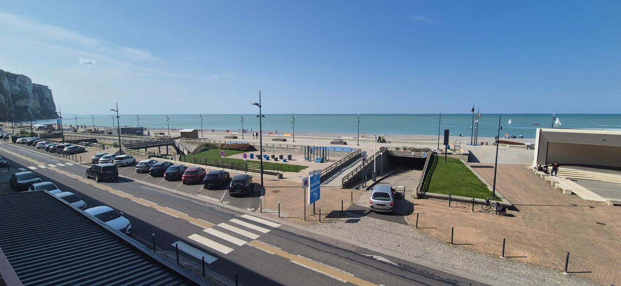 Residence Du Bord De Mer 9 Appartements Avec Une Vraie Vue Mer Le Tréport Exterior photo